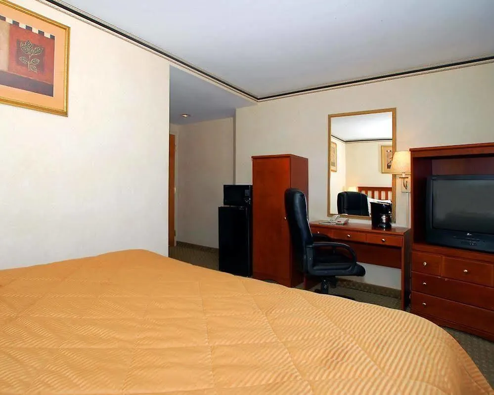 *** Hotel Red Lion Inn & Suites Long Island City New York United States