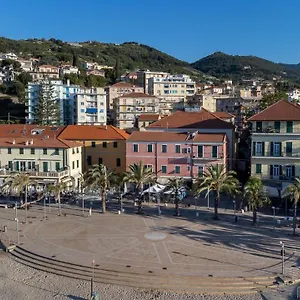  Hotel Serena Italia