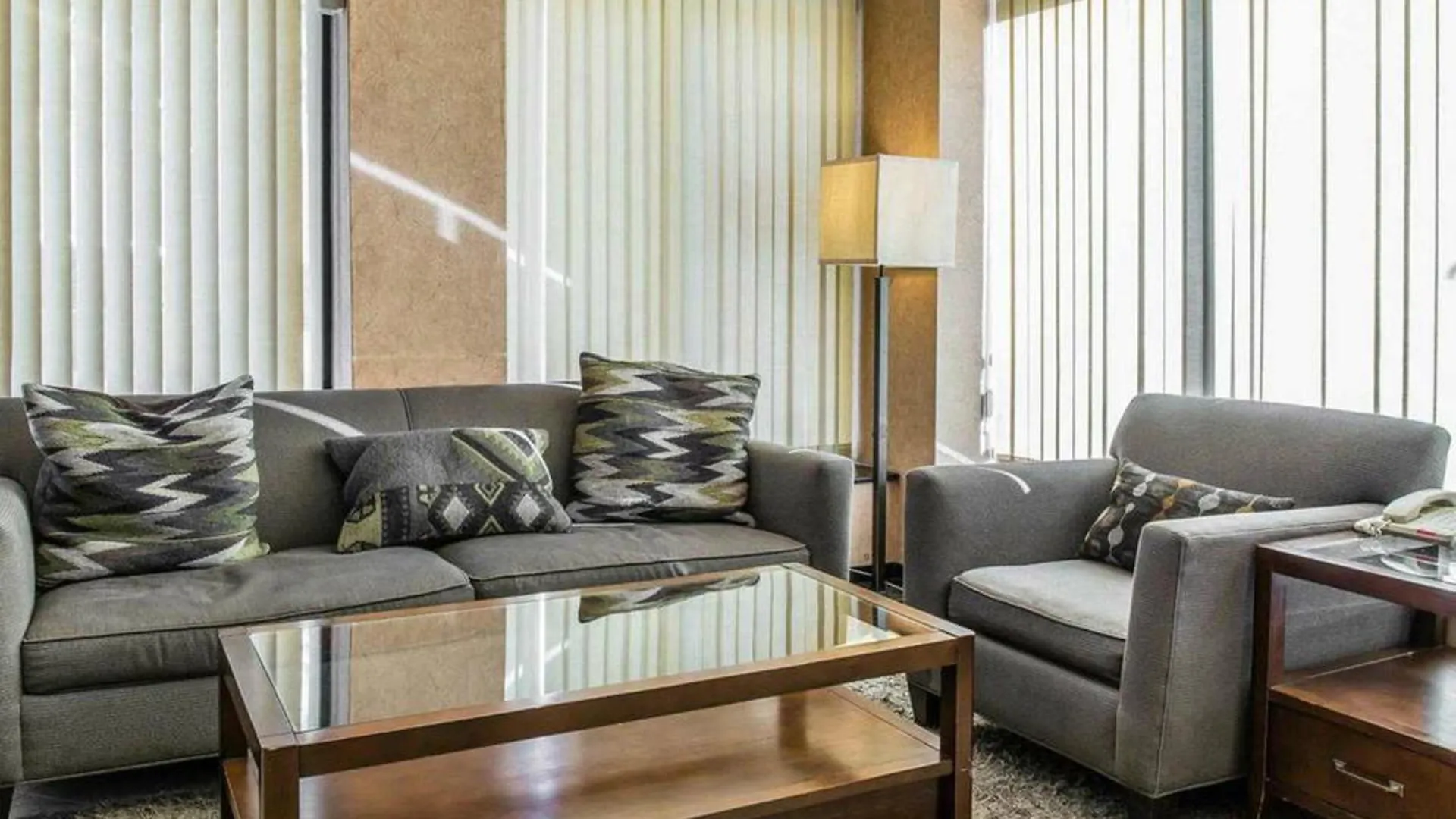 Red Lion Inn & Suites Long Island City New York Hotel