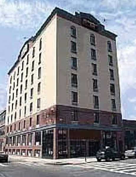 Hotel Red Lion Inn & Suites Long Island City New York
