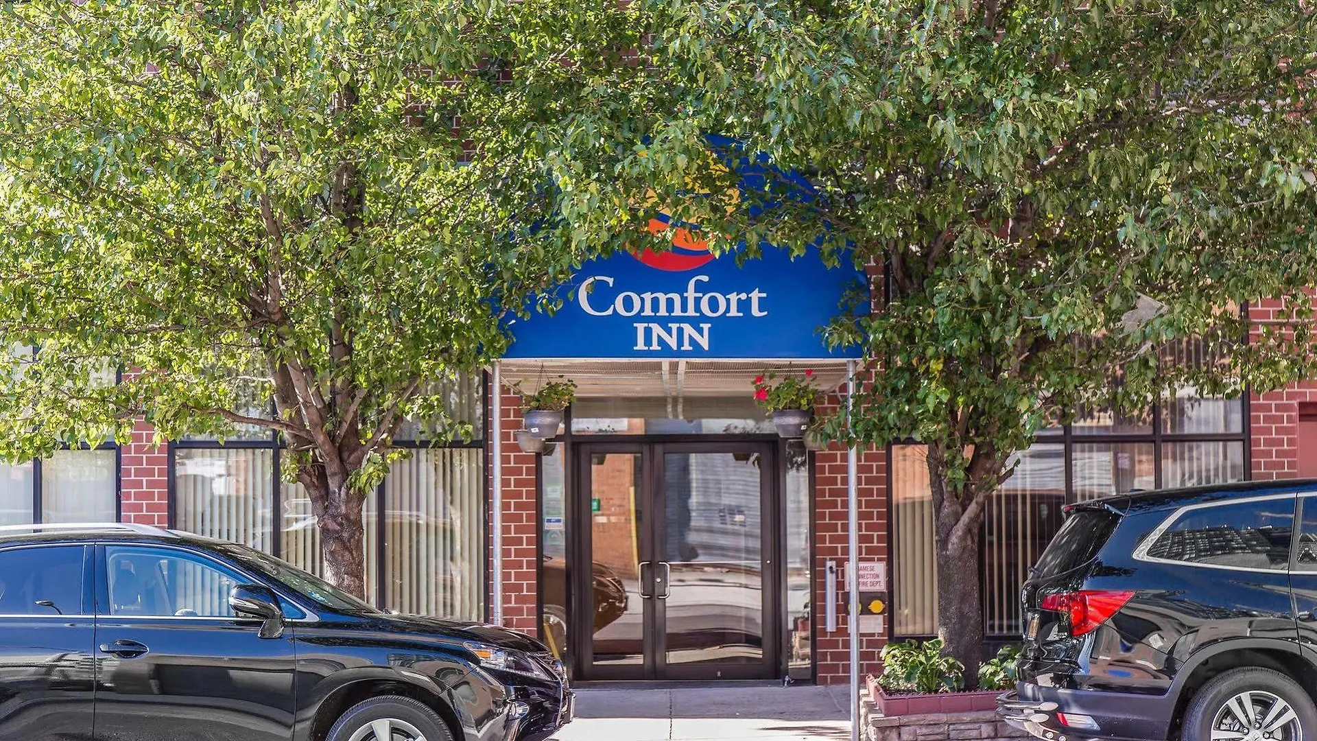 *** Hotel Red Lion Inn & Suites Long Island City New York United States