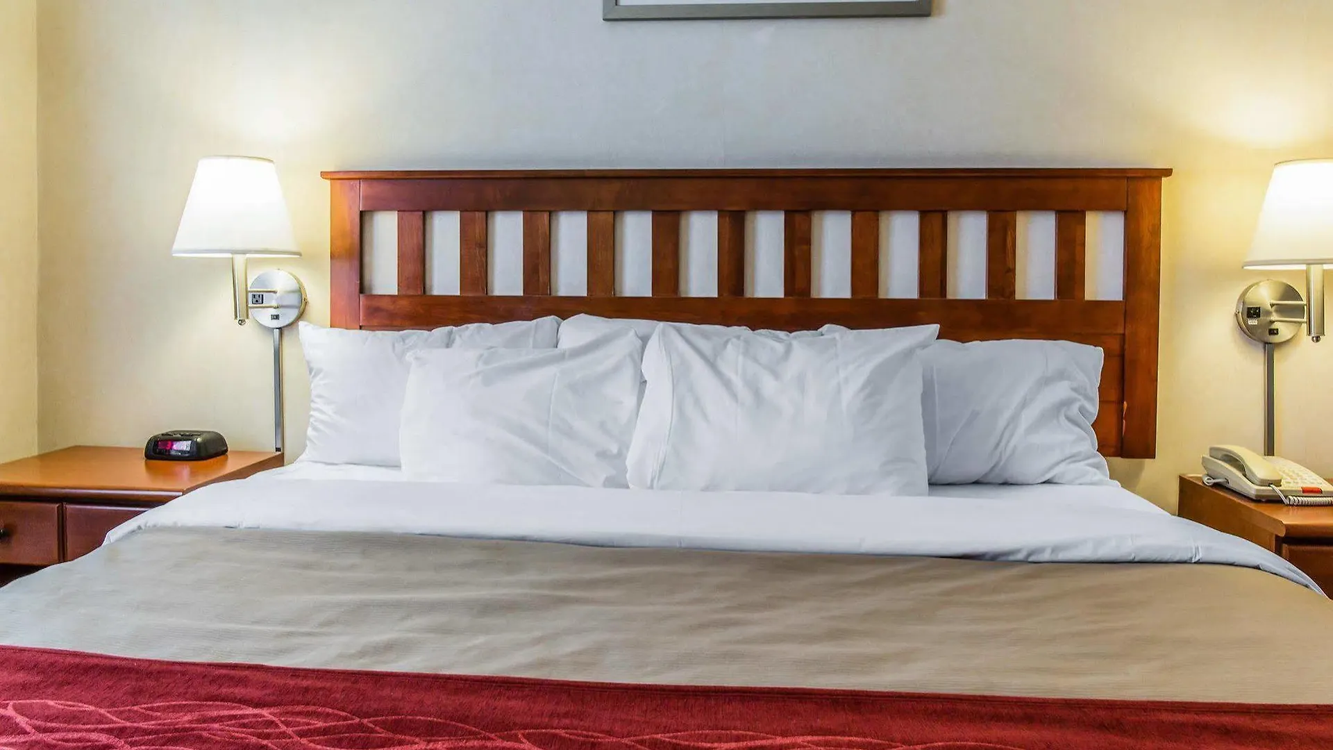 Hotel Red Lion Inn & Suites Long Island City New York