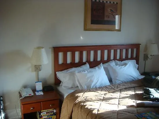 Red Lion Inn & Suites Long Island City New York
