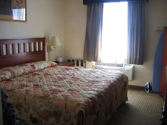 Hotel Red Lion Inn & Suites Long Island City New York